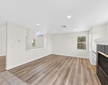 304 Mchenry Street - Photo Thumbnail 15