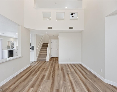 304 Mchenry Street - Photo Thumbnail 7