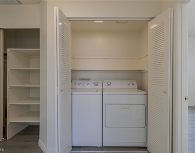 2803 Mirage Road - Photo Thumbnail 27