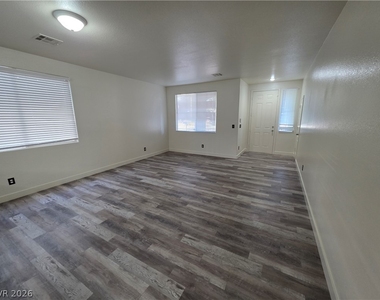 7349 Dolphine Crest Avenue - Photo Thumbnail 92
