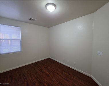 7349 Dolphine Crest Avenue - Photo Thumbnail 89