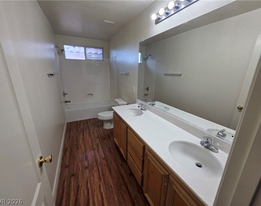 7349 Dolphine Crest Avenue - Photo Thumbnail 70