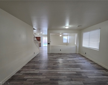7349 Dolphine Crest Avenue - Photo Thumbnail 9