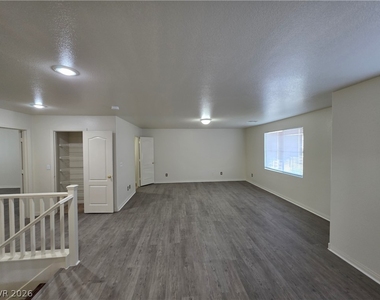7349 Dolphine Crest Avenue - Photo Thumbnail 59
