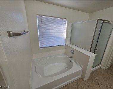 7349 Dolphine Crest Avenue - Photo Thumbnail 28