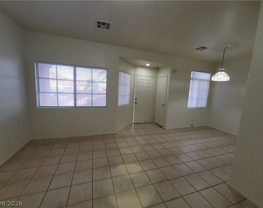 1236 Dusty Creek Street - Photo Thumbnail 30