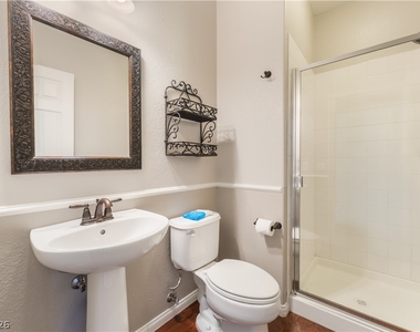 11901 Luna Del Mar Lane - Photo Thumbnail 17