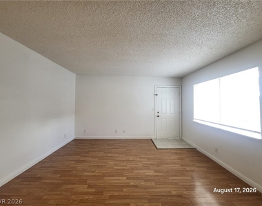 4264 Tara Avenue - Photo Thumbnail 1