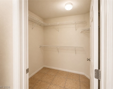 7147 S Durango Drive - Photo Thumbnail 9