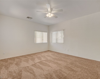 6724 Donna Street - Photo Thumbnail 12
