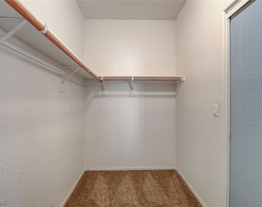 6724 Donna Street - Photo Thumbnail 18