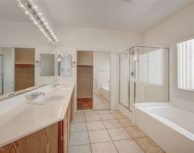 6724 Donna Street - Photo Thumbnail 15