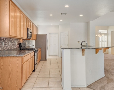 6724 Donna Street - Photo Thumbnail 37