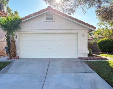 42 Quiet Desert Lane - Photo Thumbnail 1