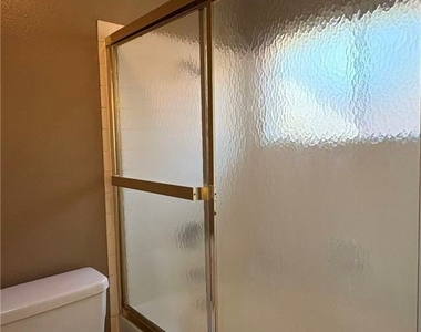 42 Quiet Desert Lane - Photo Thumbnail 14