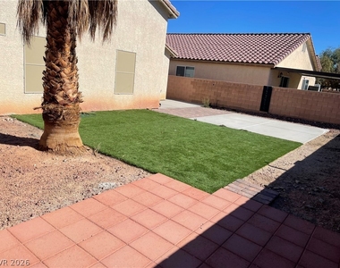 2837 Shayla Bay Avenue - Photo Thumbnail 8