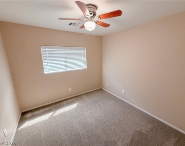 10263 Burning Bush Street - Photo Thumbnail 14