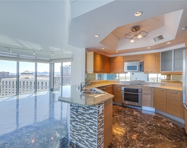 222 Karen Avenue - Photo Thumbnail 10