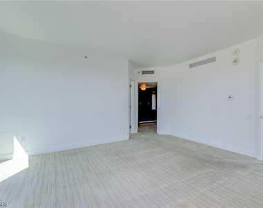 222 Karen Avenue - Photo Thumbnail 20