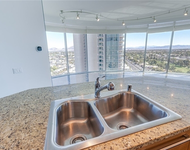 222 Karen Avenue - Photo Thumbnail 15
