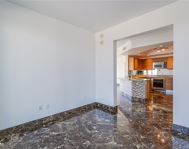 222 Karen Avenue - Photo Thumbnail 13