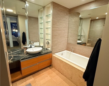 3722 Las Vegas Boulevard - Photo Thumbnail 10