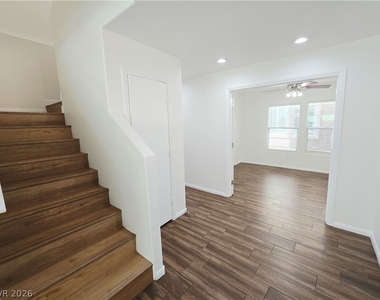 11606 Costa Linda Avenue - Photo Thumbnail 16