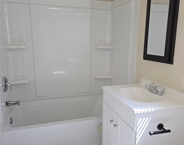 648 Avenue A - Photo Thumbnail 1