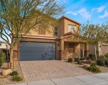 4320 Stardusk Falls Avenue - Photo Thumbnail 3