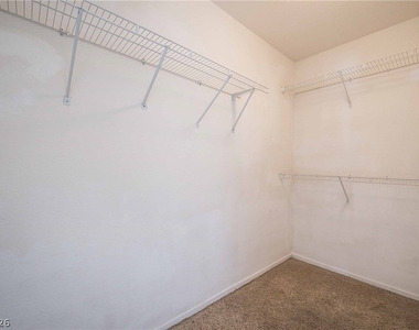2921 Bayliner Avenue - Photo Thumbnail 23