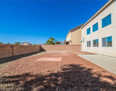 2921 Bayliner Avenue - Photo Thumbnail 33