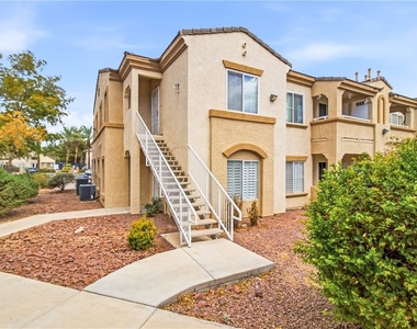 3400 Cabana Drive - Photo Thumbnail 1