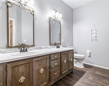 3400 Cabana Drive - Photo Thumbnail 11