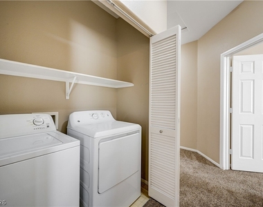 323 Jolly January Avenue - Photo Thumbnail 15