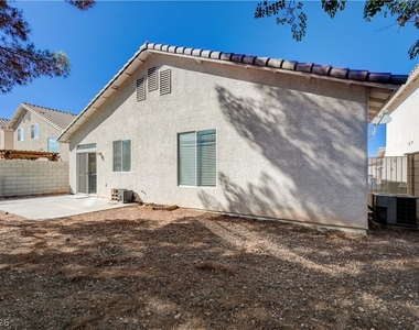 323 Jolly January Avenue - Photo Thumbnail 35