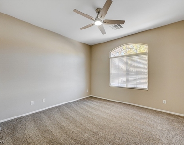 323 Jolly January Avenue - Photo Thumbnail 31