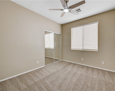 323 Jolly January Avenue - Photo Thumbnail 25