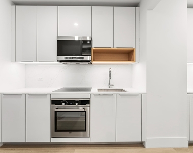 55 Broad Street #1205 - Photo Thumbnail 3