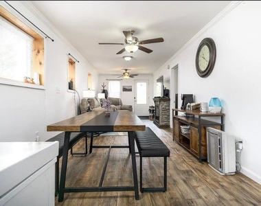 112 Broad Avenue - Photo Thumbnail 4