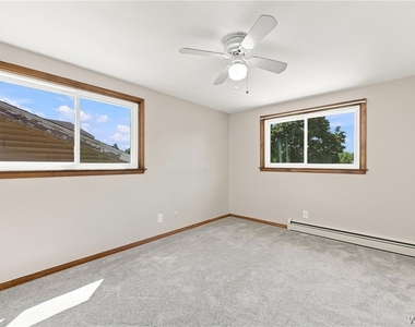 35 Tomcyn Drive - Photo Thumbnail 19