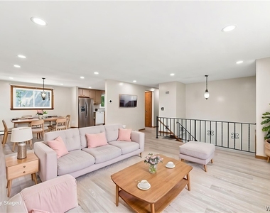 35 Tomcyn Drive - Photo Thumbnail 5