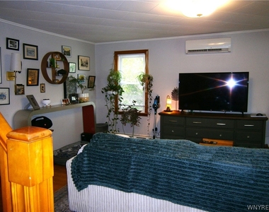 6 Maple Street - Photo Thumbnail 22
