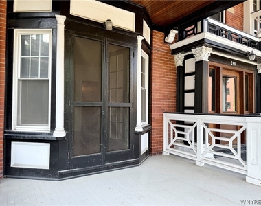 246 Bryant Street - Photo Thumbnail 3