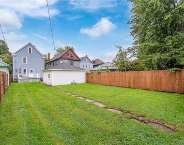 238 Saranac Avenue - Photo Thumbnail 34