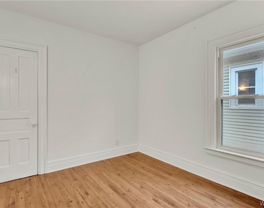 238 Saranac Avenue - Photo Thumbnail 18