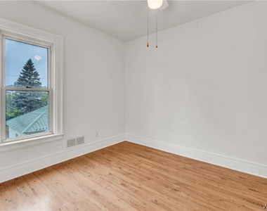 238 Saranac Avenue - Photo Thumbnail 19
