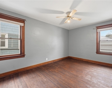 84 Woodward Avenue - Photo Thumbnail 15