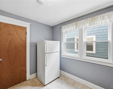 84 Woodward Avenue - Photo Thumbnail 14