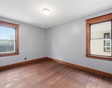 84 Woodward Avenue - Photo Thumbnail 19