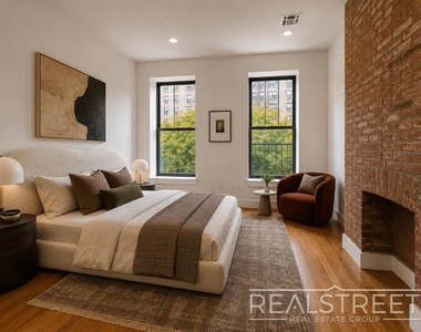 94 Lewis Avenue - Photo Thumbnail 8